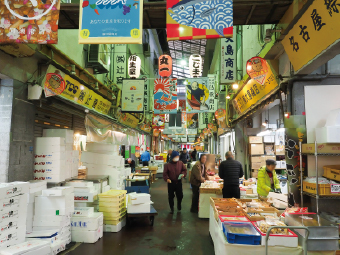 Yanagibashi Central Market Marunaka Food Center