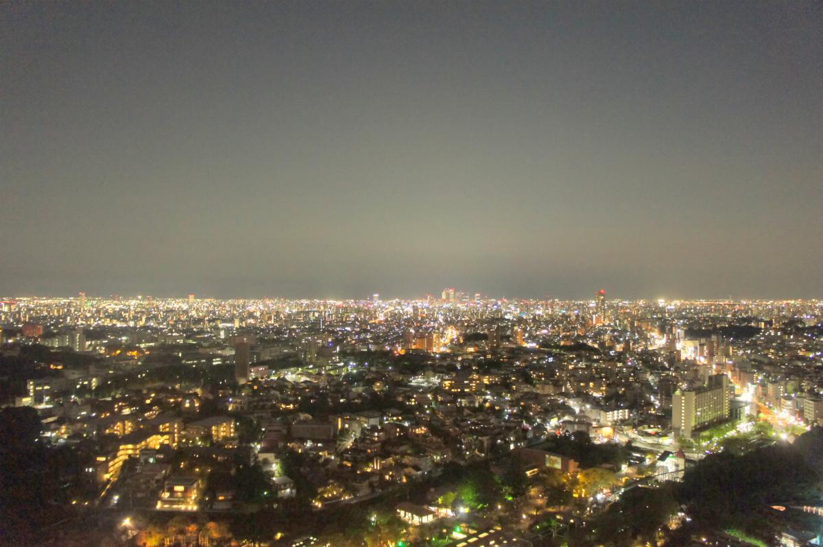 東山スカイタワー　景色（夜）