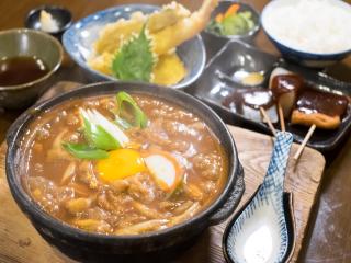 山本屋大久手店　味噌煮込みうどん