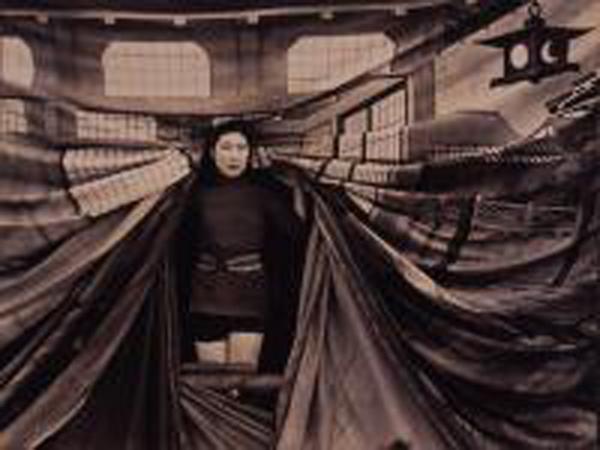 《(サーカスの女)》1940年 個人蔵(兵庫県立美術館寄託)