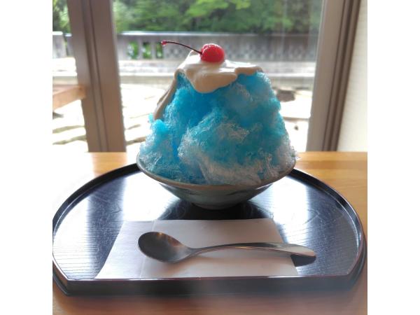 クリームソーダ氷