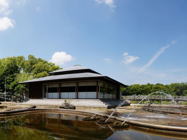 Shiratori Garden