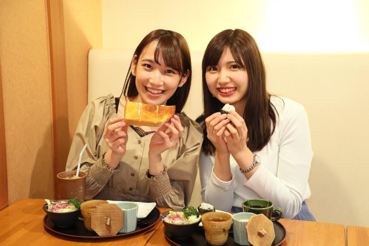 Shirakabe Cafe Hanagoyomi