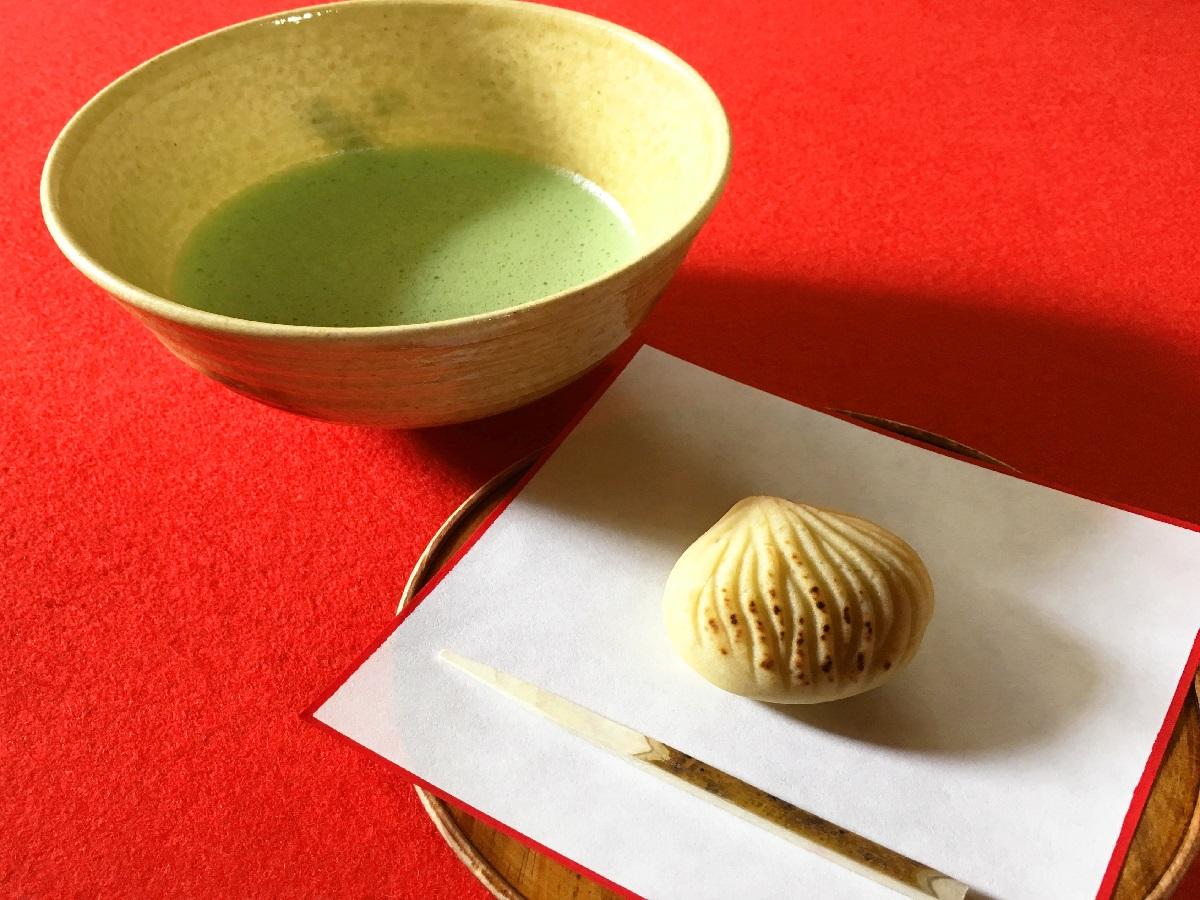 二の丸茶亭　抹茶(菓子付)