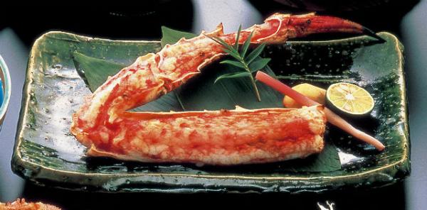 One grilled genuine king crab leg