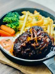 ALLY'S garden NAGOYA (ไดวะ รอยเน็ต โฮเต็ล นาโกย่า เอกิมาเอะ)