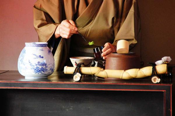 白鳥庭園 新春茶会