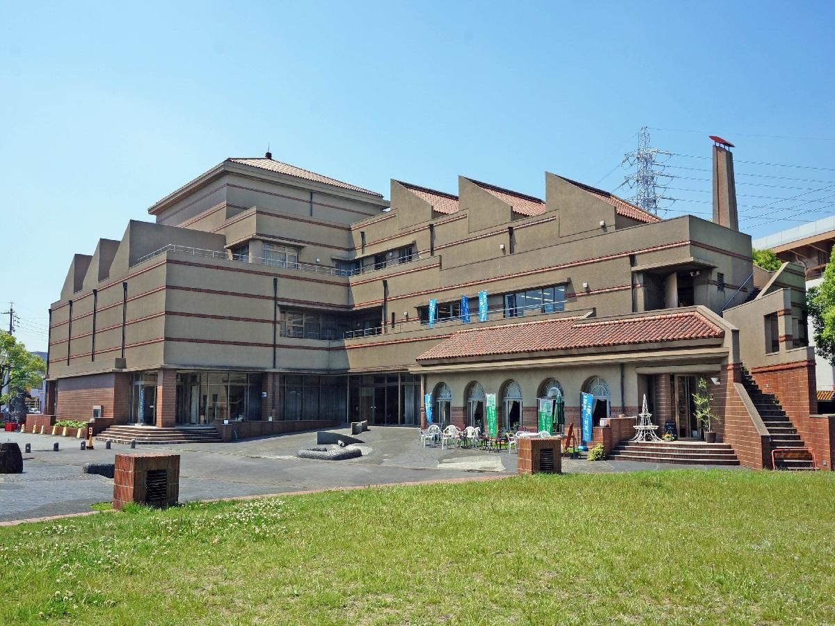 Kawara Museum of Takahama City, a Hometown of Ceramics