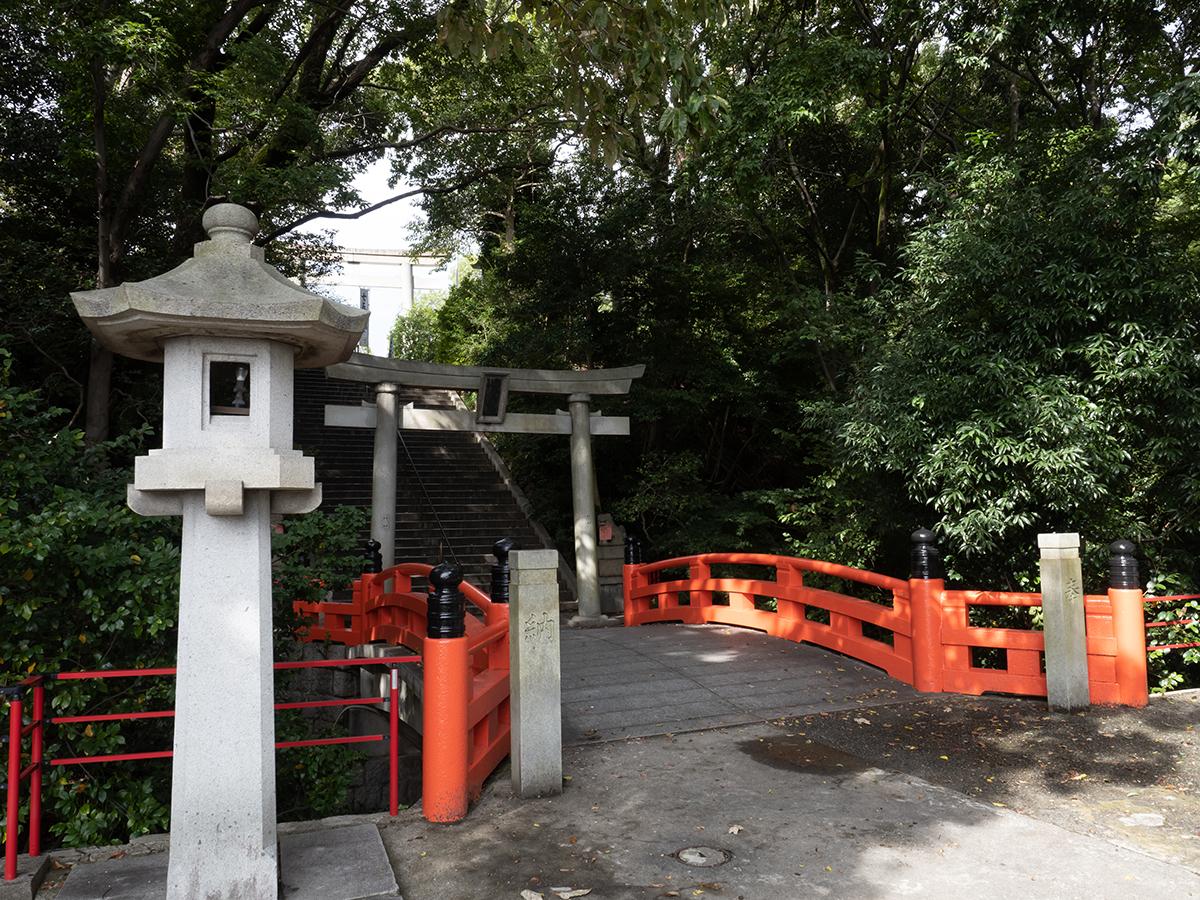 城山八幡宮