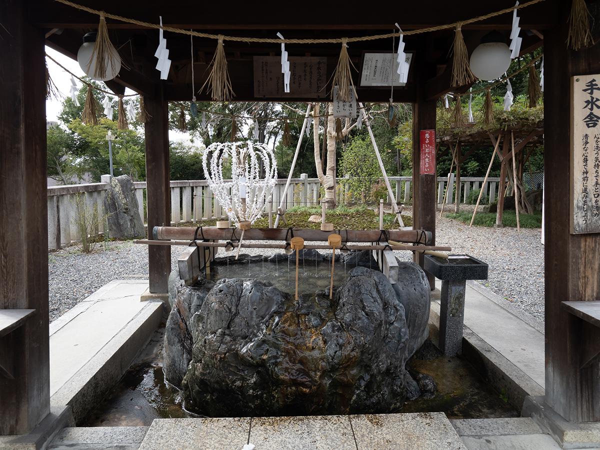 Đền thờ Shiroyama Hachimangū