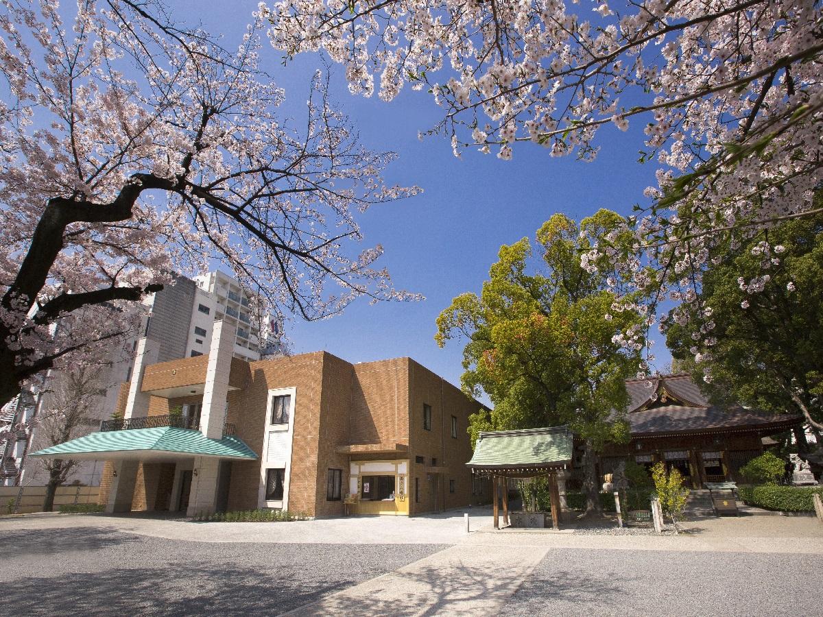 若宮八幡社　境内