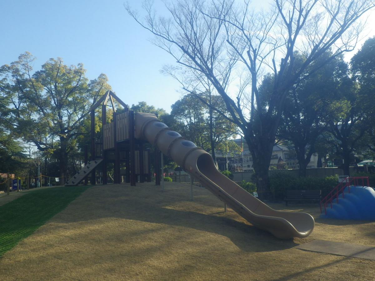中村公園　冬の児童園