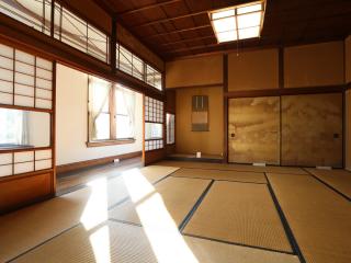 Dinh thự cũ của Toyoda Sasuke
