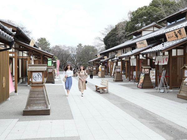 Yoshinao Zone of Kinshachi Yokocho