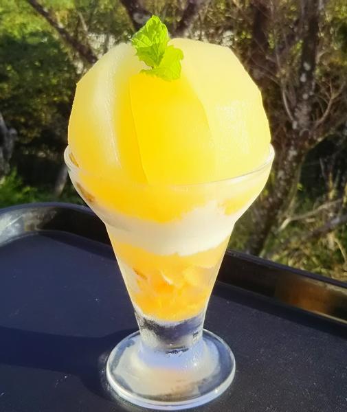 梨のパフェ