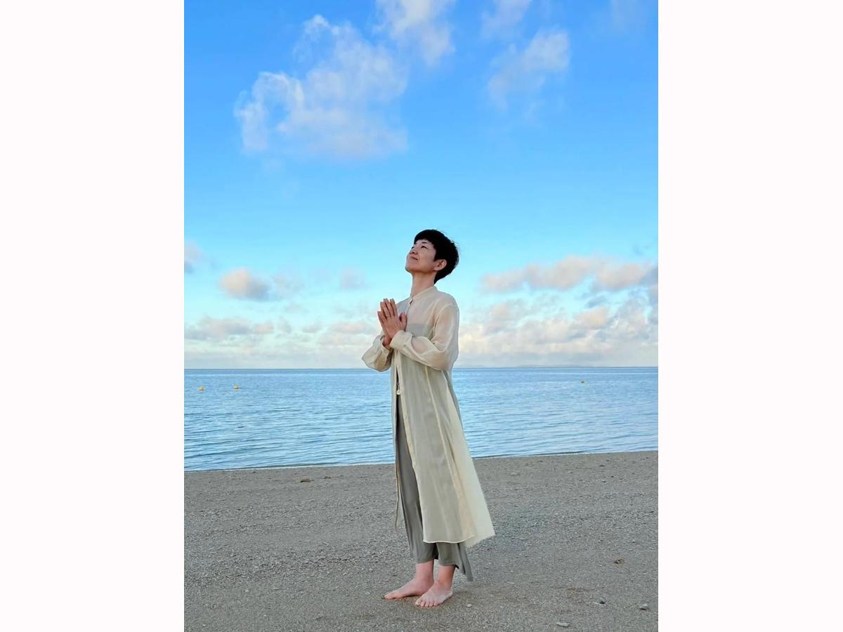 Sunset YOGA　地上約220メートルでヨガ体験