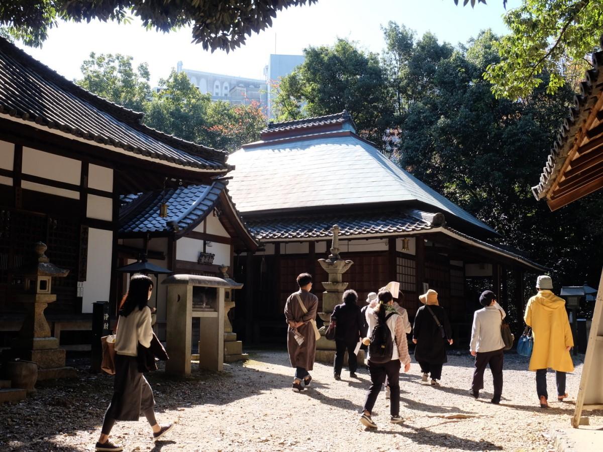 八事山興正寺