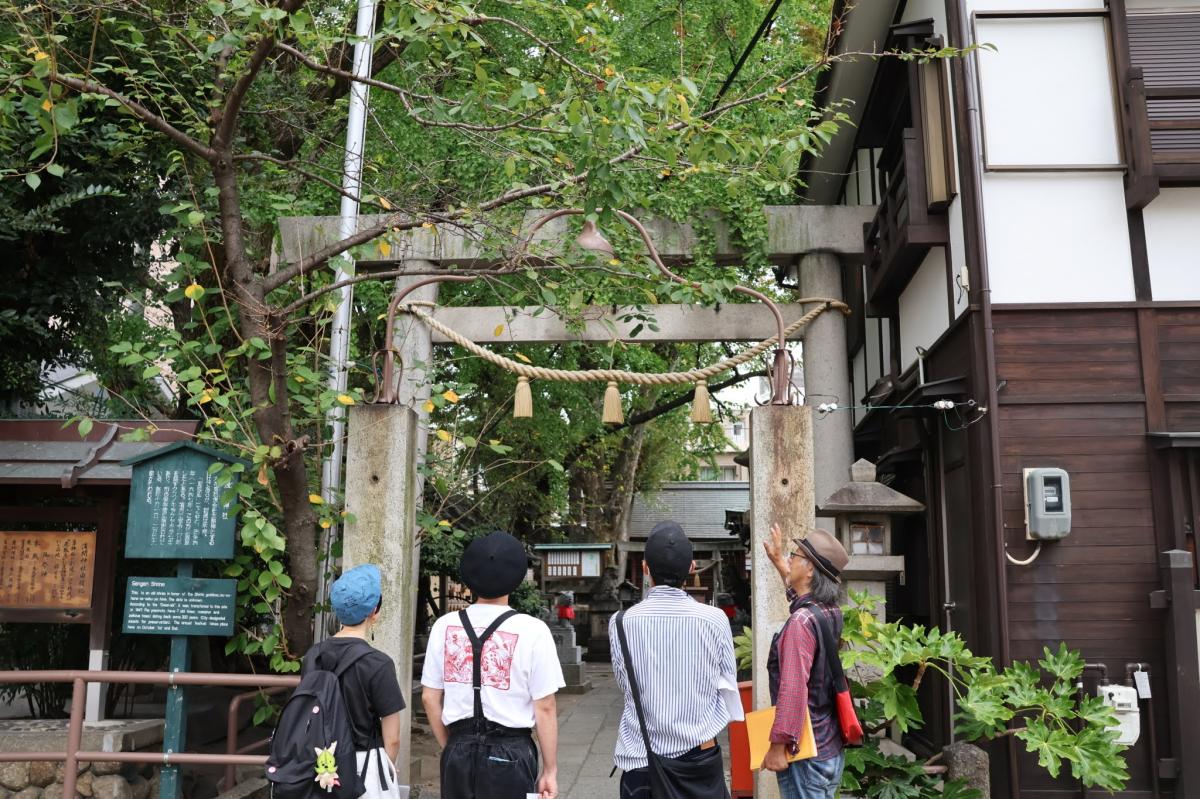 “美の発見者”となる路上観察の小さな旅