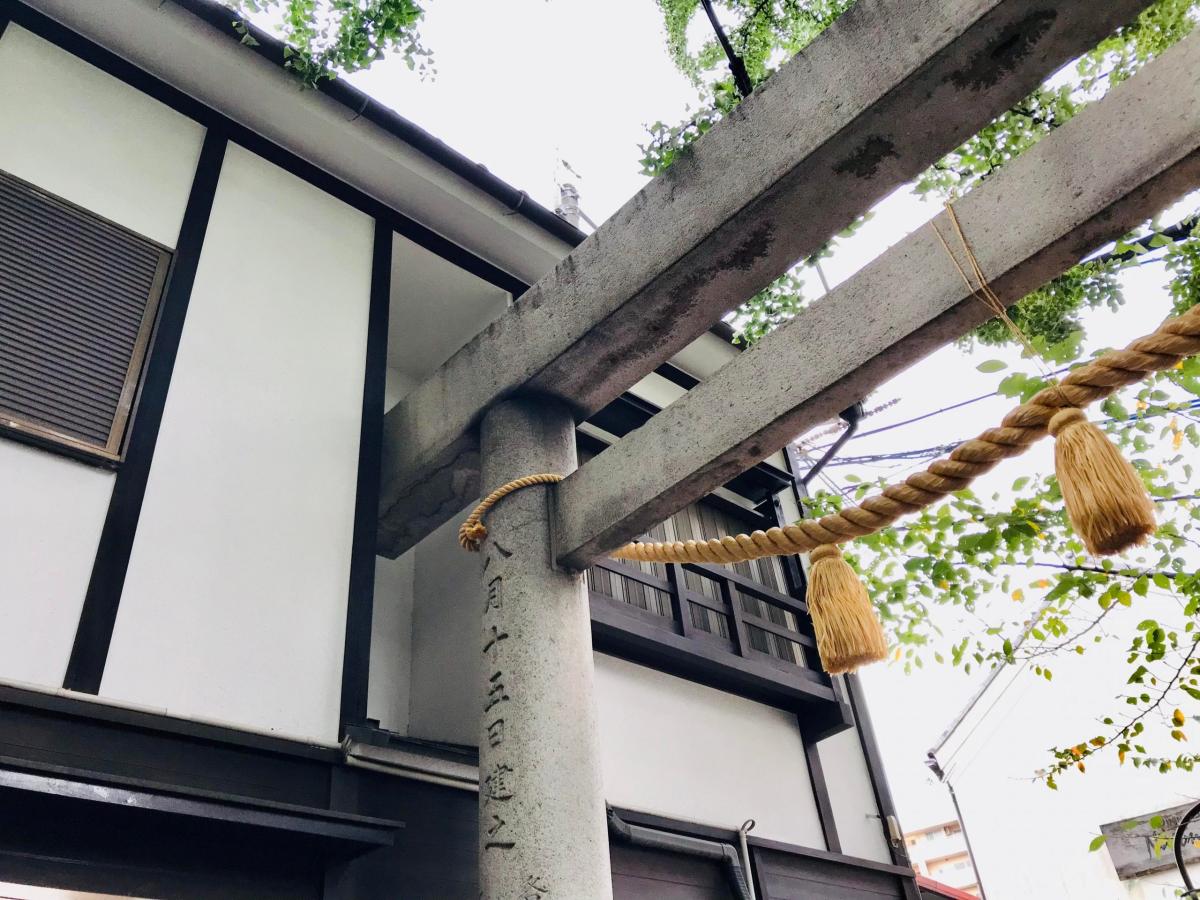 “美の発見者”となる路上観察の小さな旅