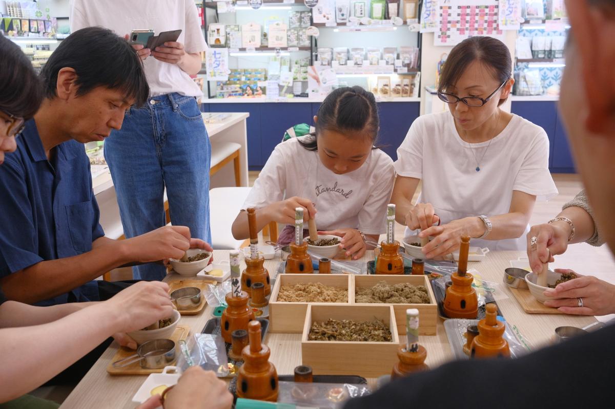 【東洋医学・お灸】”なんか不調”にお灸はいかが？「せんねん灸 」養生ツアー《入門編》