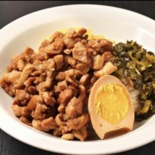 台湾屋台サリカカ　料理