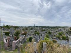 広がる霊園と寺社と街道の交わる境界に涌きたつ「噂」と「妖怪」のまち八事