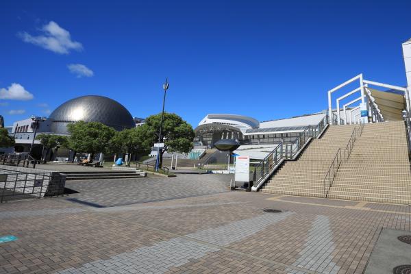 名古屋港水族館